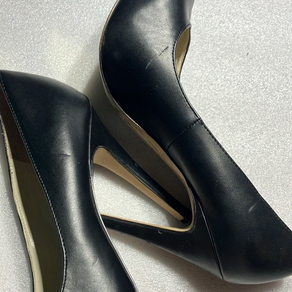 BCBG Generation leather hidden platform heels - Picture 8 of 8